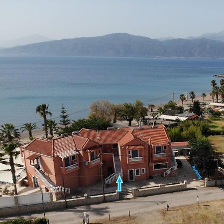 Ostraco Suite 2 Nafpaktos Esterno foto